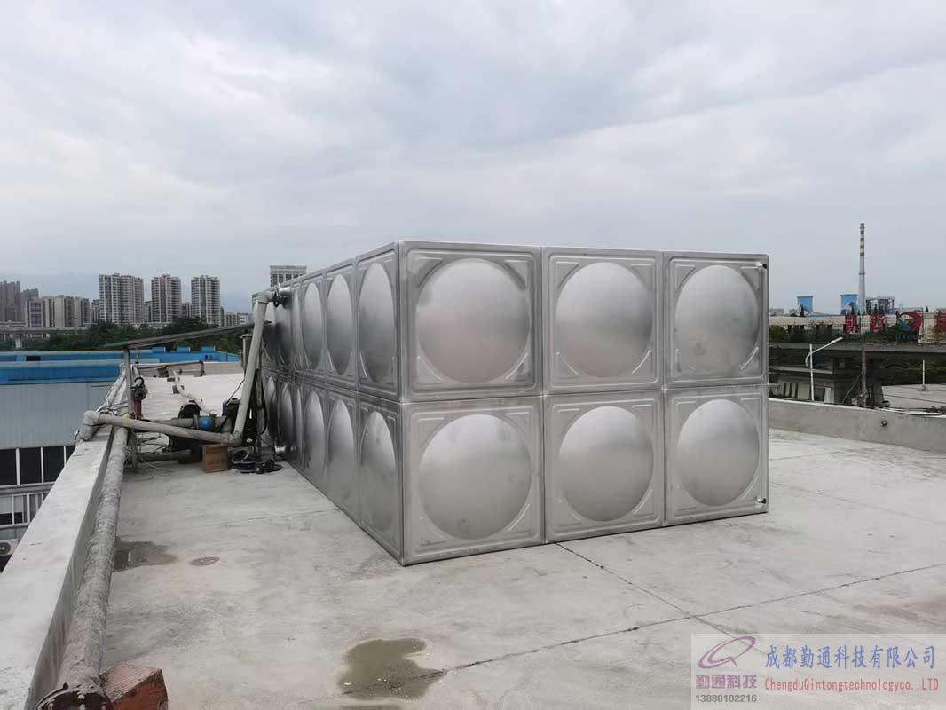 大邑不锈钢水箱/大邑不锈钢水箱工程案例 四川成都不锈钢水箱大邑县项目现场甲方单位成都优信食品有限公司